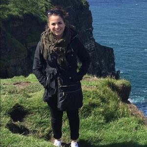 Meet your Posher, Gina